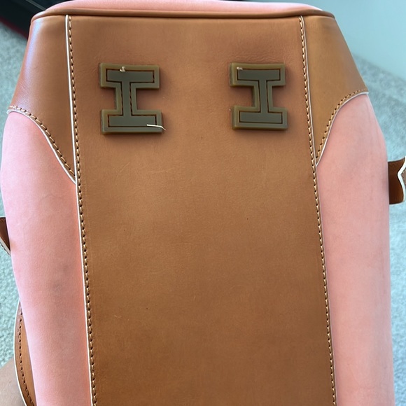 Hunter brand coral nubuck leather handbag - Picture 6 of 6